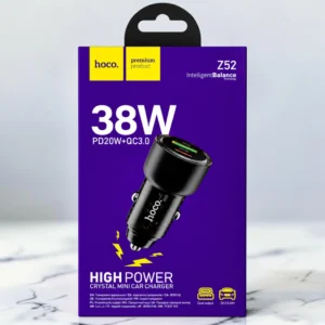 Cargador para automóvil Hoco Z52 de 38W con puerto USB-C Power Delivery 20W y USB-A Quick Charge 3.0.